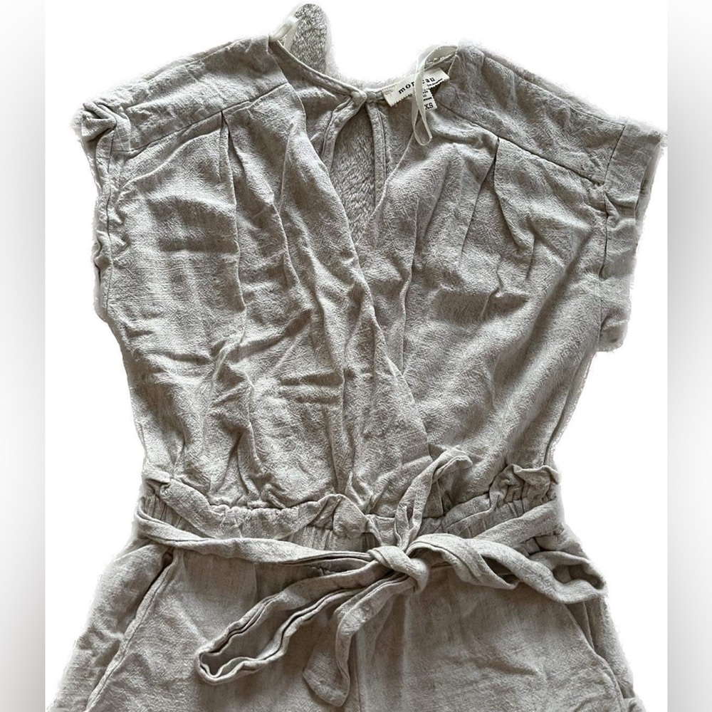 Monteau jumpsuit - Picture 2 of 7